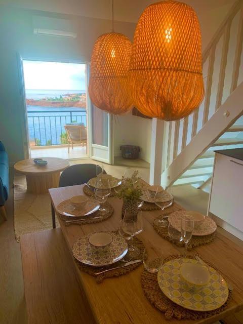 Apartment La Belle Vue-charming Duplex With Sea View, 50 Meters From And Private Parking Saint-Raphael (Var)