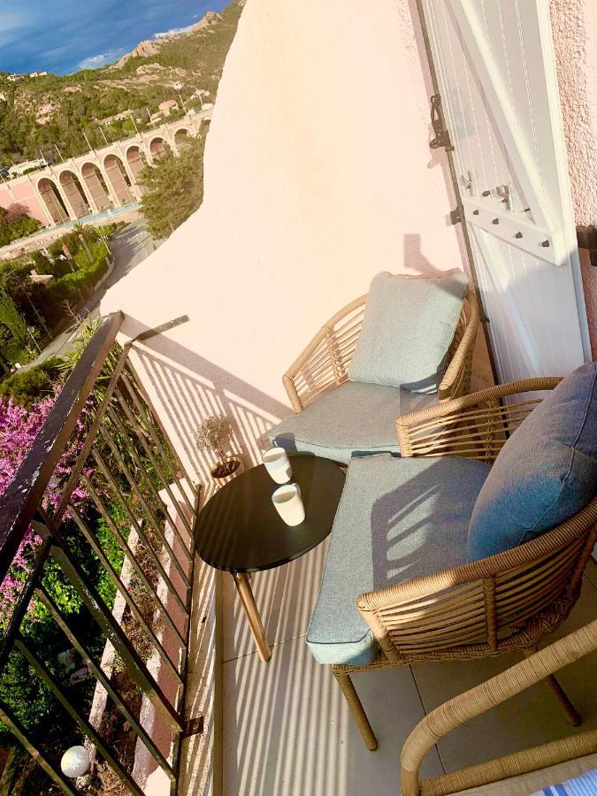 Apartment La Belle Vue-charming Duplex With Sea View, 50 Meters From And Private Parking