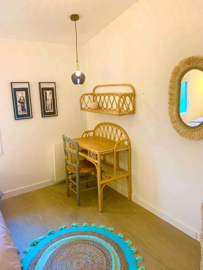 Apartment La Belle Vue-charming Duplex With Sea View, 50 Meters From And Private Parking